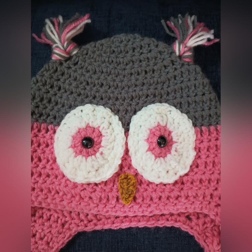Handmade Owl Winter Hat Crochet Knit Pink Gray White Toboggan Adult Ladies Size - Picture 2 of 5
